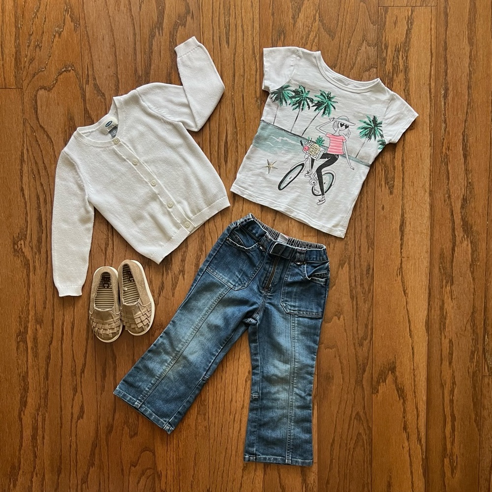 Girls size 2T  Back to school Style Bundle